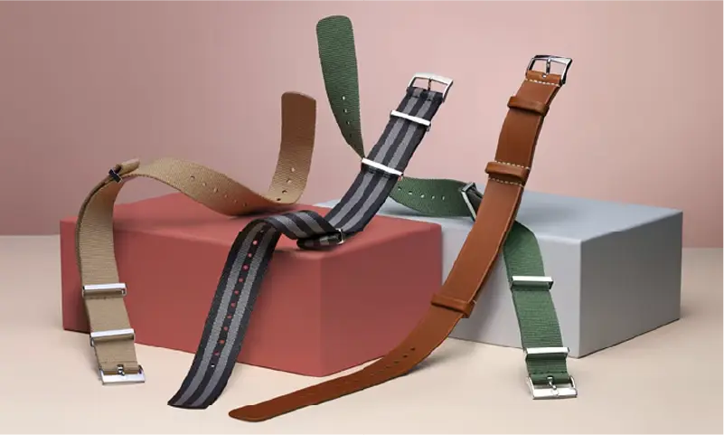 オメガの替えベルトなど付属品