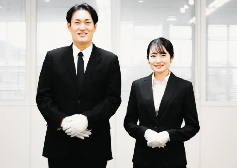 対面で丁寧に説明する買取相談