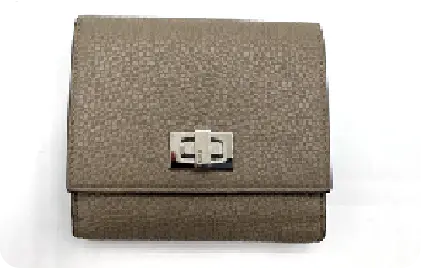 フェンディ ピーカブー コンパクトウォレット