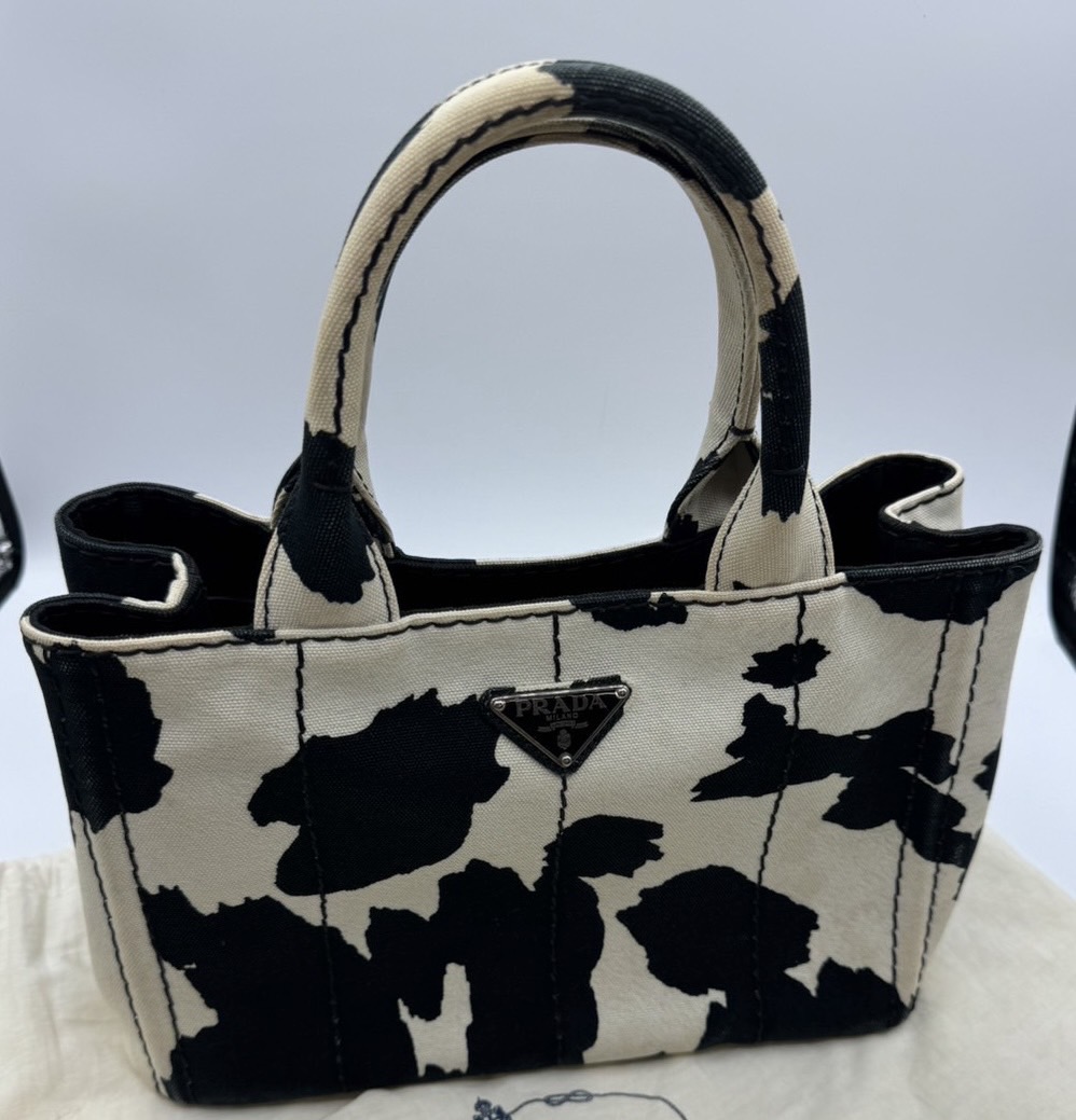 プラダ　カナパ　カウ柄　トートバッグ