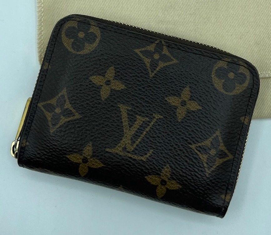 ルイヴィトン　ジッピーコインバース　M60067