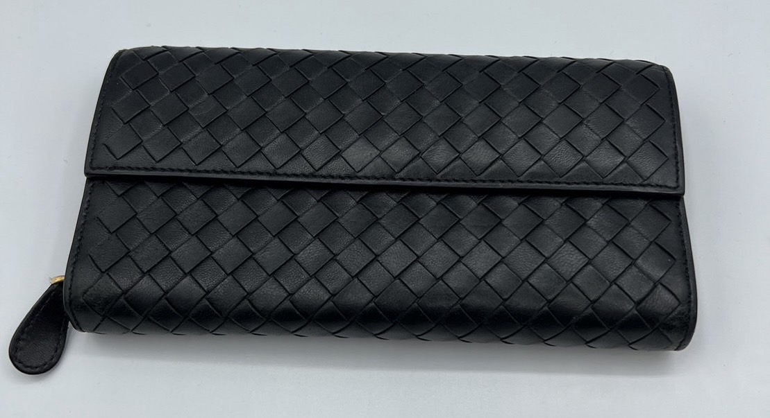 ボッテガヴェネタ　長財布