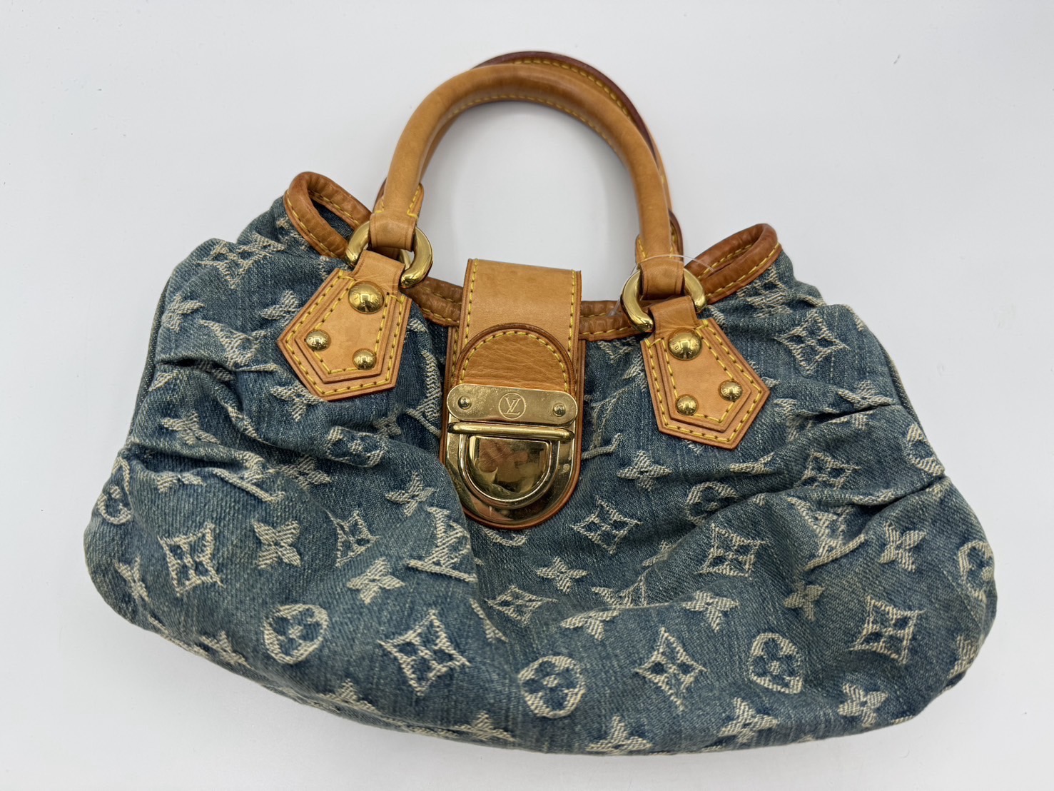 ルイヴィトン　モノグラム　プリーティ