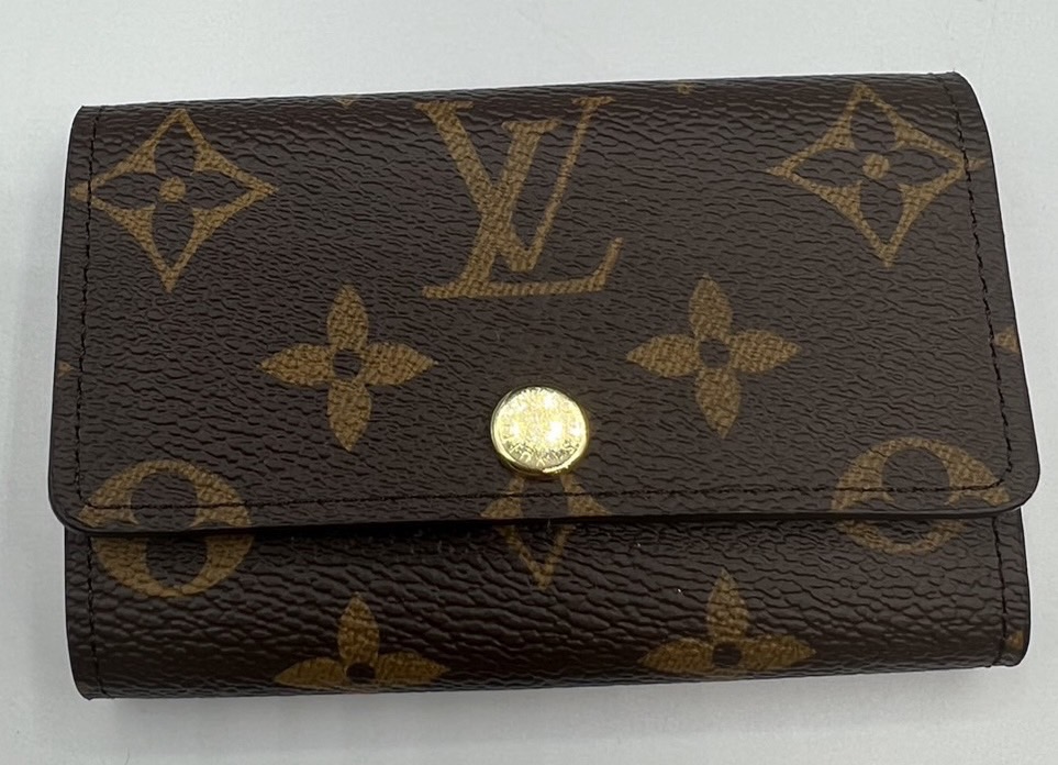 ルイヴィトン　ミュルティクレ６　M62630